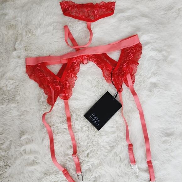 NEW Thistle and Spire Kane Red Lace Chili Garter Belt and Choker Lingerie Set - Picture 1 of 8